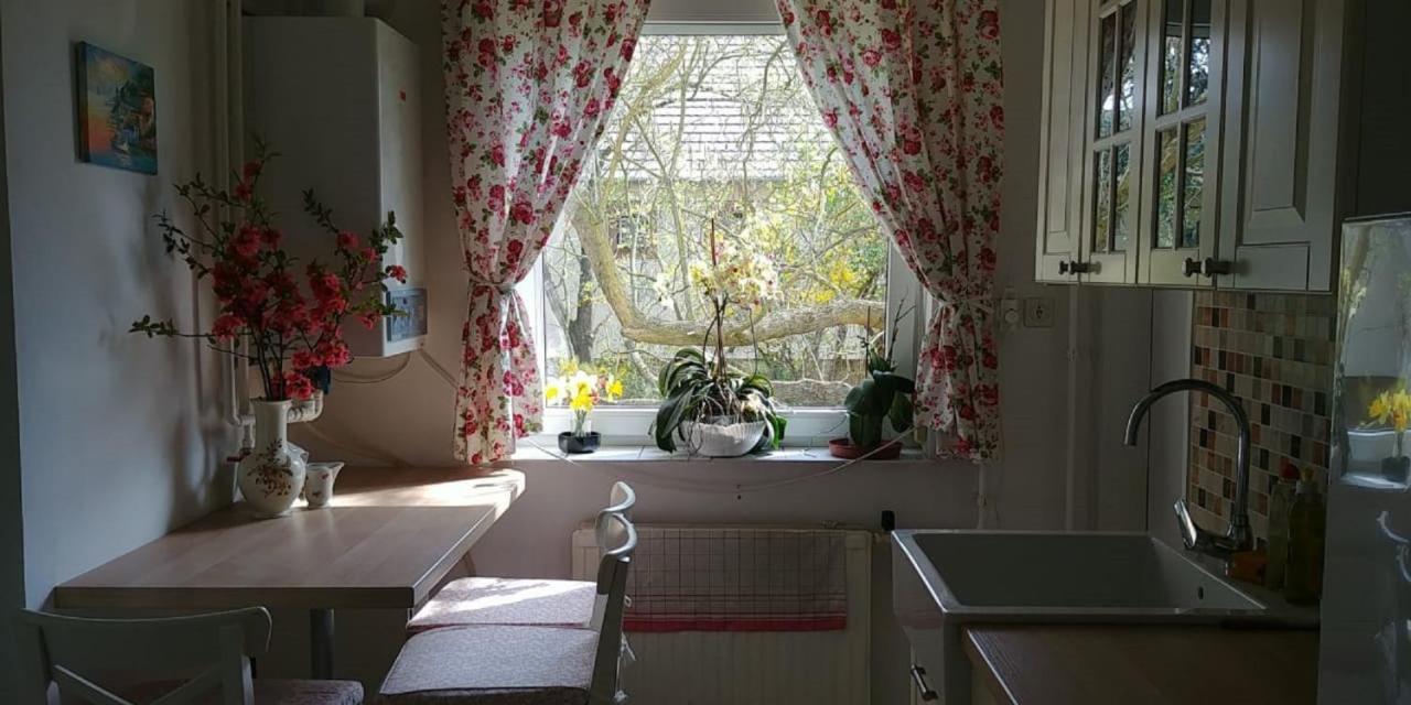 Clara Apartman Keszthely Ngoại thất bức ảnh